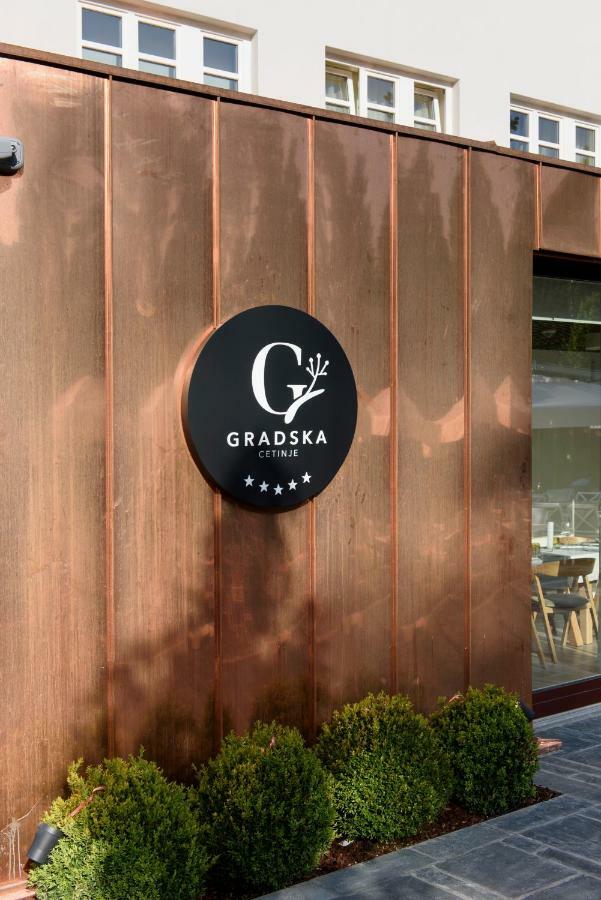 Hotel Gradska ツェティニェ エクステリア 写真